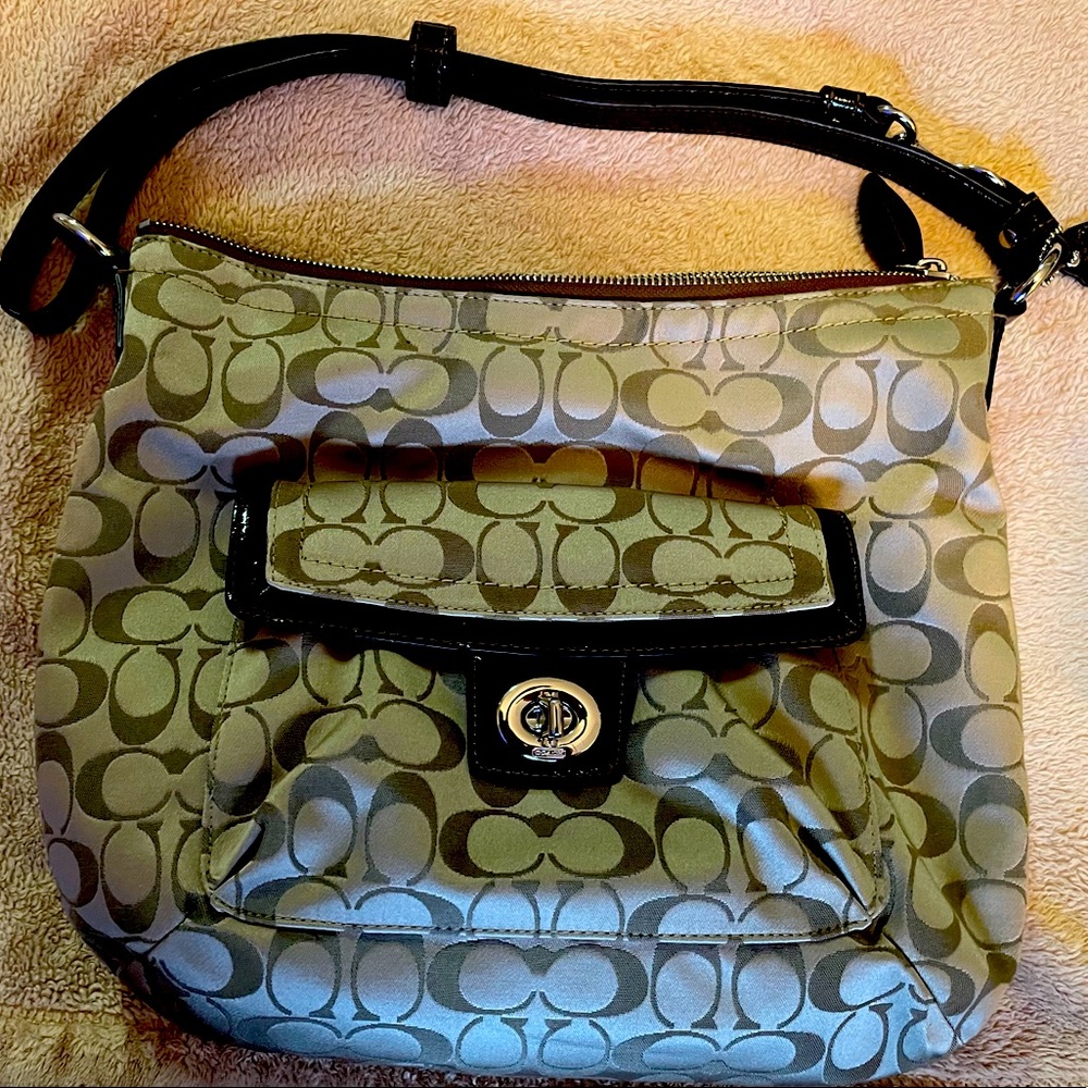 Coach purse EUC